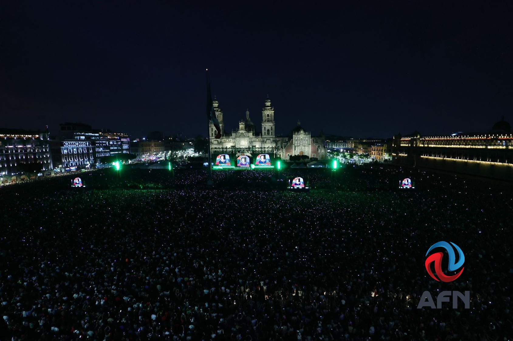 Concierto de 31 Minutos reunió a más de 230 mil personas en el Zócalo