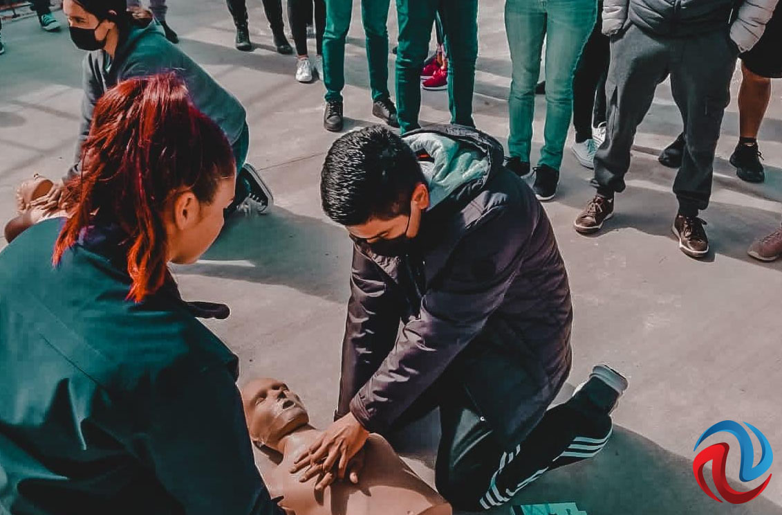 Capacitan a jóvenes en introducción a brigadas de Protección Civil  