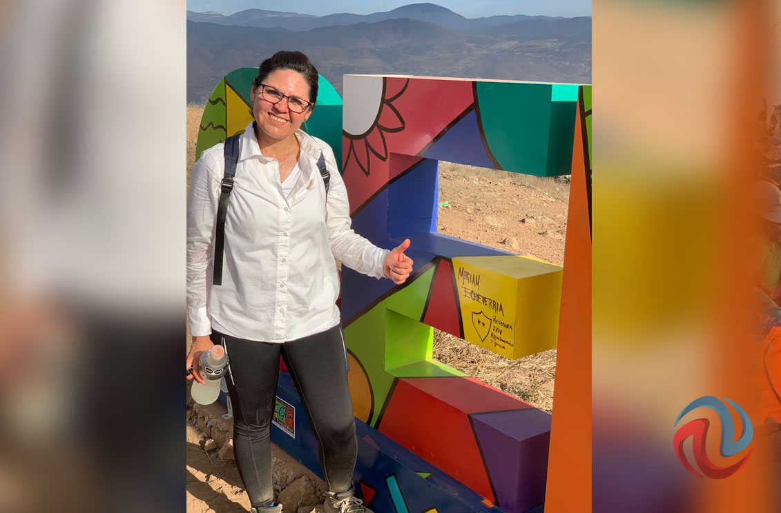 Inauguraron letras de Cerro Colorado a petición de senderistas