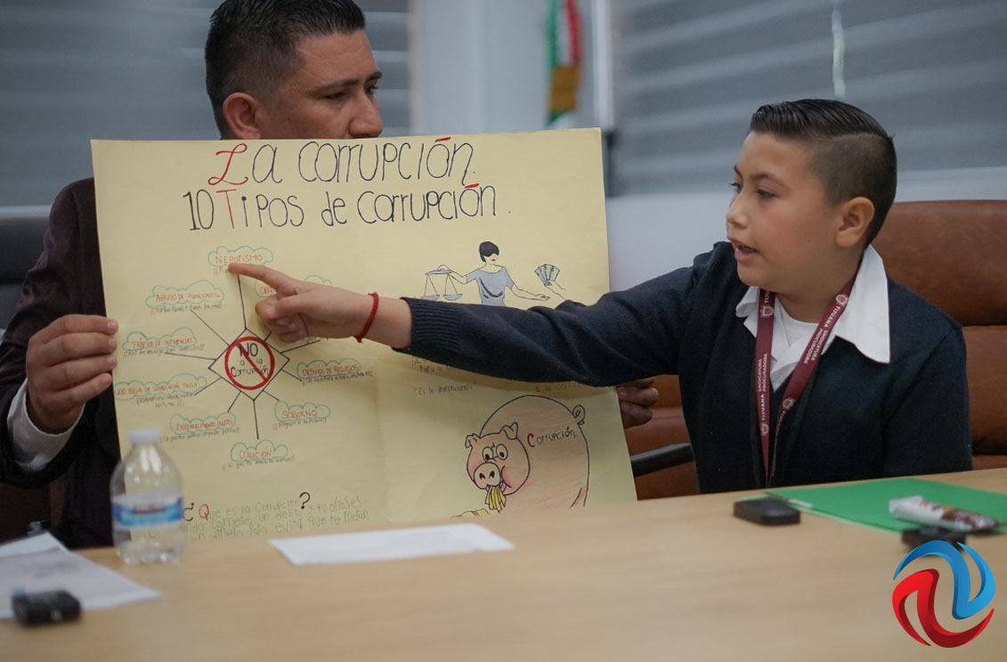 Chaterine y Damián actuaron hoy viernes como Síndico Infantil 2022