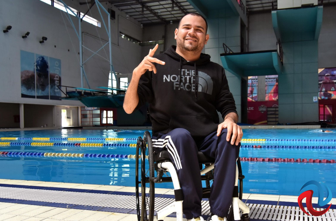 Diego López el Misil Xalapeño en el abierto mexicano de Paranatación