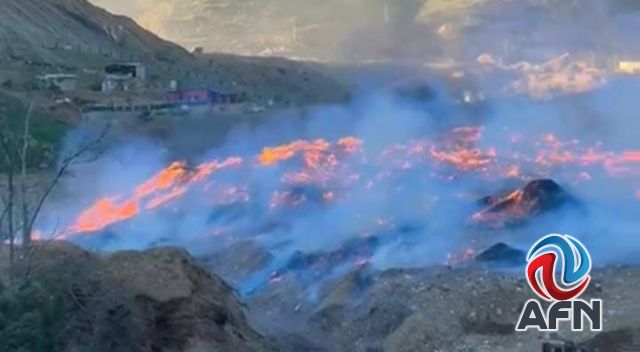 Tardarán varios días en sofocar incendio de aserrín, aseguran