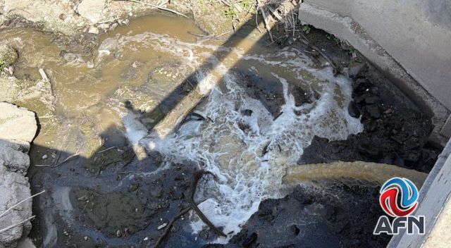 Continúan las descargas de aguas contaminadas en Real del Mar