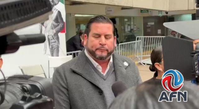 Advierte Burgueño de acciones jurídicas contra medios que lo difamen