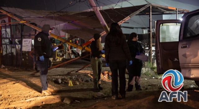 Un muerto y dos heridos, saldo por choque de una camioneta