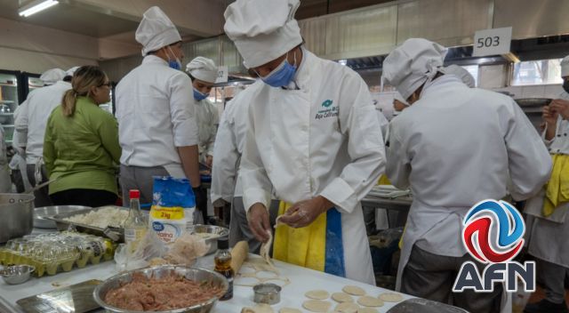 Apoyan conservación del patrimonio culinario de comunidades indígenas de BC