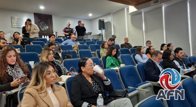 Capacitan a empresas en Canacintra sobre certificación Hecho en México
