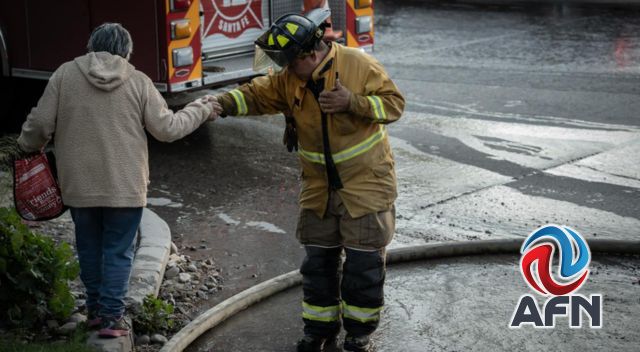 Incendio consume dos viviendas en la colonia Llamas Amaya