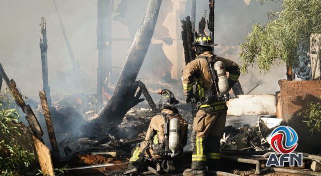 Arden cuatro viviendas en una ladera; quema de basura pudo ser la causa