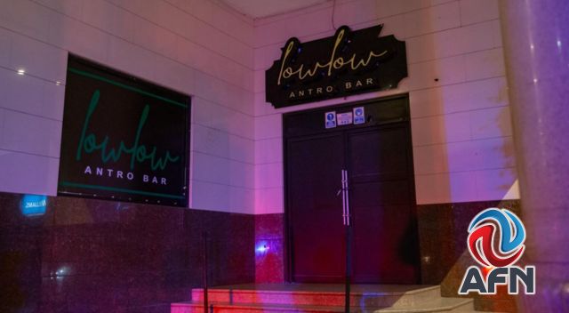 Incendio destruye un comercio del bulevar Fundadores y lanzan bombas molotov a un bar