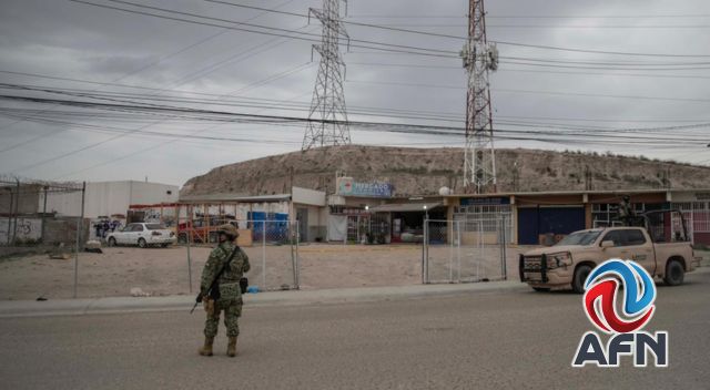 Mujer lesionada pidió ayuda en un comercio; murió minutos después