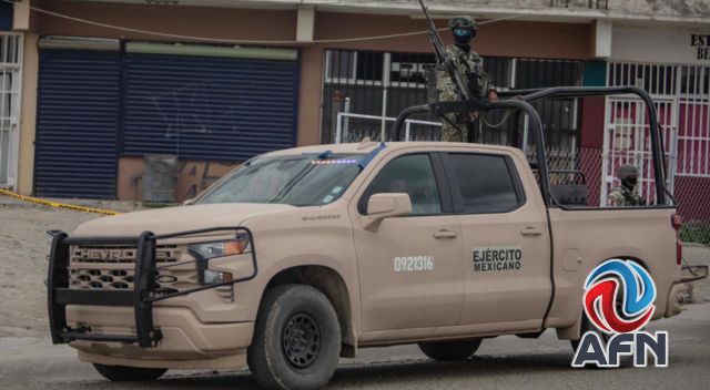 Mujer lesionada pidió ayuda en un comercio; murió minutos después