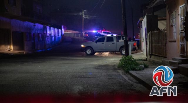 Hallan cadáveres de tres personas muertas a balazos esta madrugada