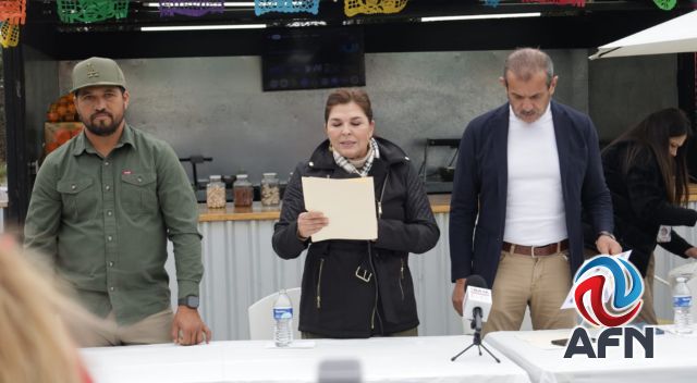 Certifican a cinco perros de zooterapia para programa altruista