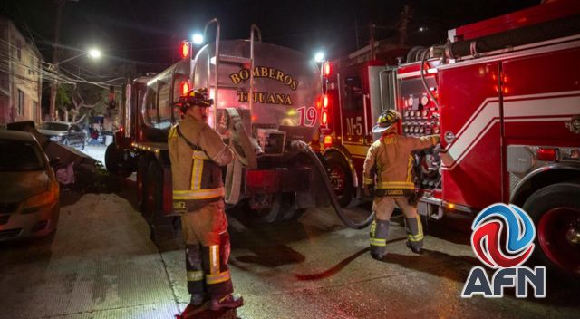 Ardieron ocho viviendas esta madrugada en la colonia Reforma