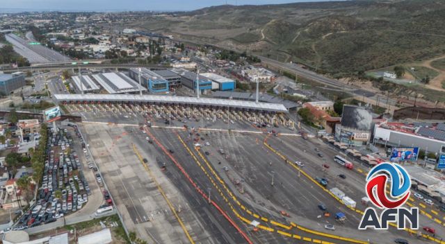 Bajan cruces hacia EU por san Ysidro, previo a la Nochebuena