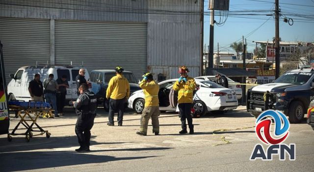 Disparan contra dos hombres en taxi del aeropuerto; uno falleció