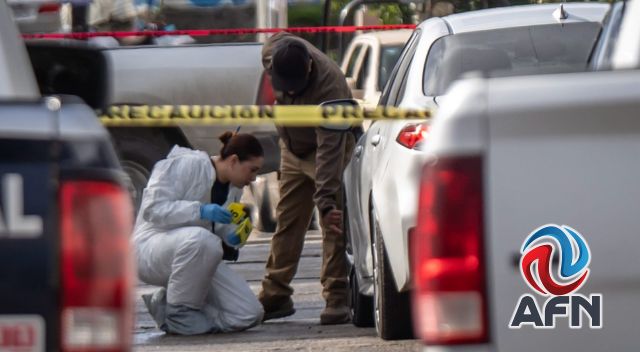 Ejecutan a una abogada a balazos en vehículo en la colonia Altamira