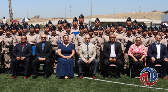 Egresaron casi 200 cadetes de bachilleratos militarizados de BC