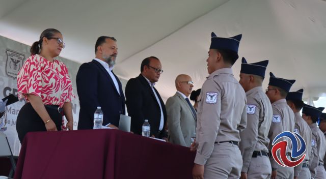 Egresaron casi 200 cadetes de bachilleratos militarizados de BC