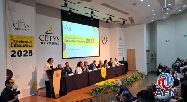 Cetys otorga a docentes el Reconocimiento a la Excelencia Educativa 2025
