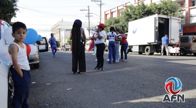 Haitianos realizan caravana en Tijuana previo al partido de su selección en el Mundial