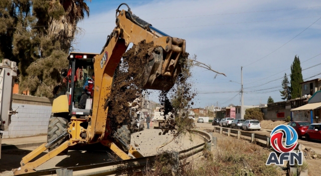 Abdiel Gutiérrez supervisó obras de pavimento en Las Delicias Sur