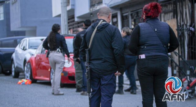 Lesionan a dos hombres a balazos en la colonia Los Lobos