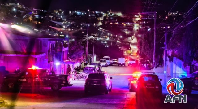 Policías mataron a un hombre que los atacó tras lesionar a una mujer y a un niño