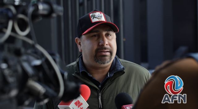 Afectado denuncia que Waldos no responde por los daños a su auto