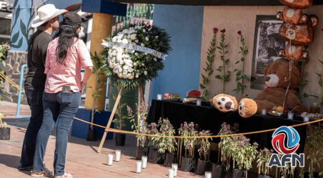 Dedican altar al oso Yogi en el zoológico del parque Morelos