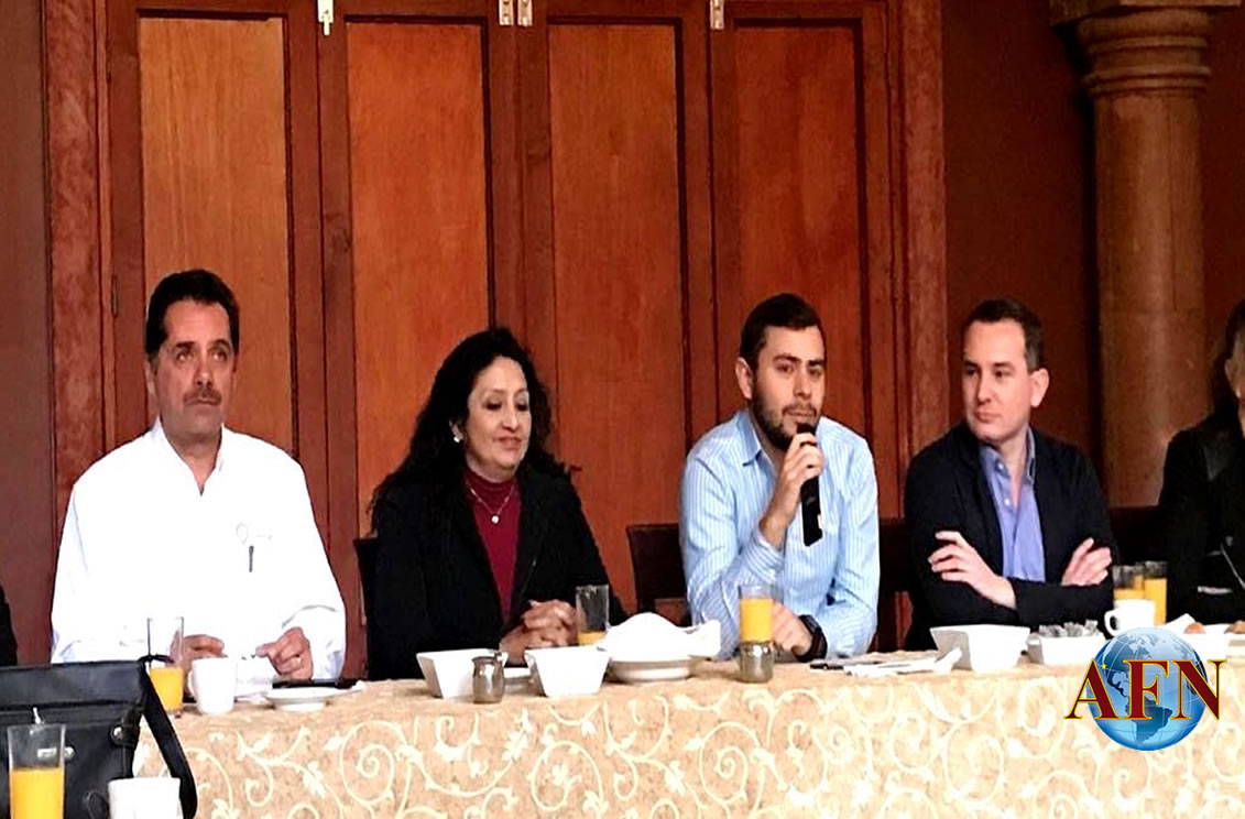 Renuevan inmobiliarios su mesa directiva 