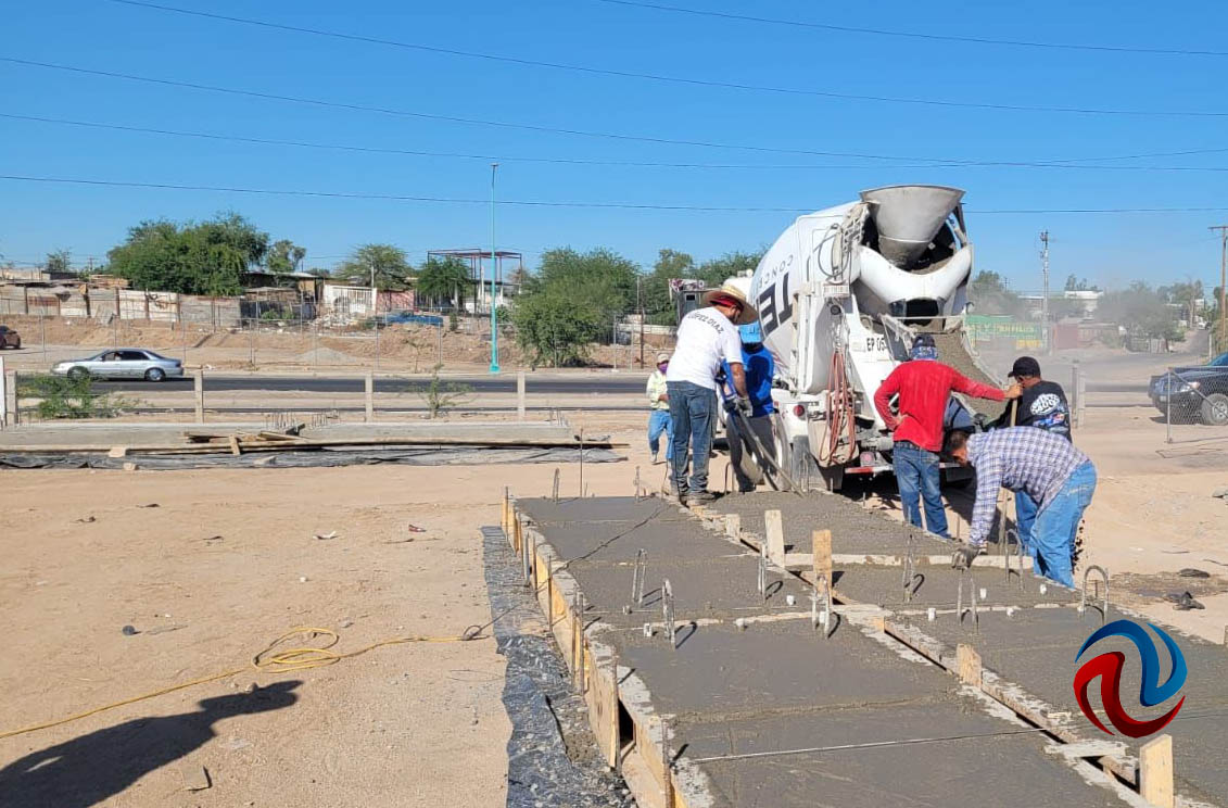 Siguen las labores de refuerzo de infraestructura vial en Mexicali