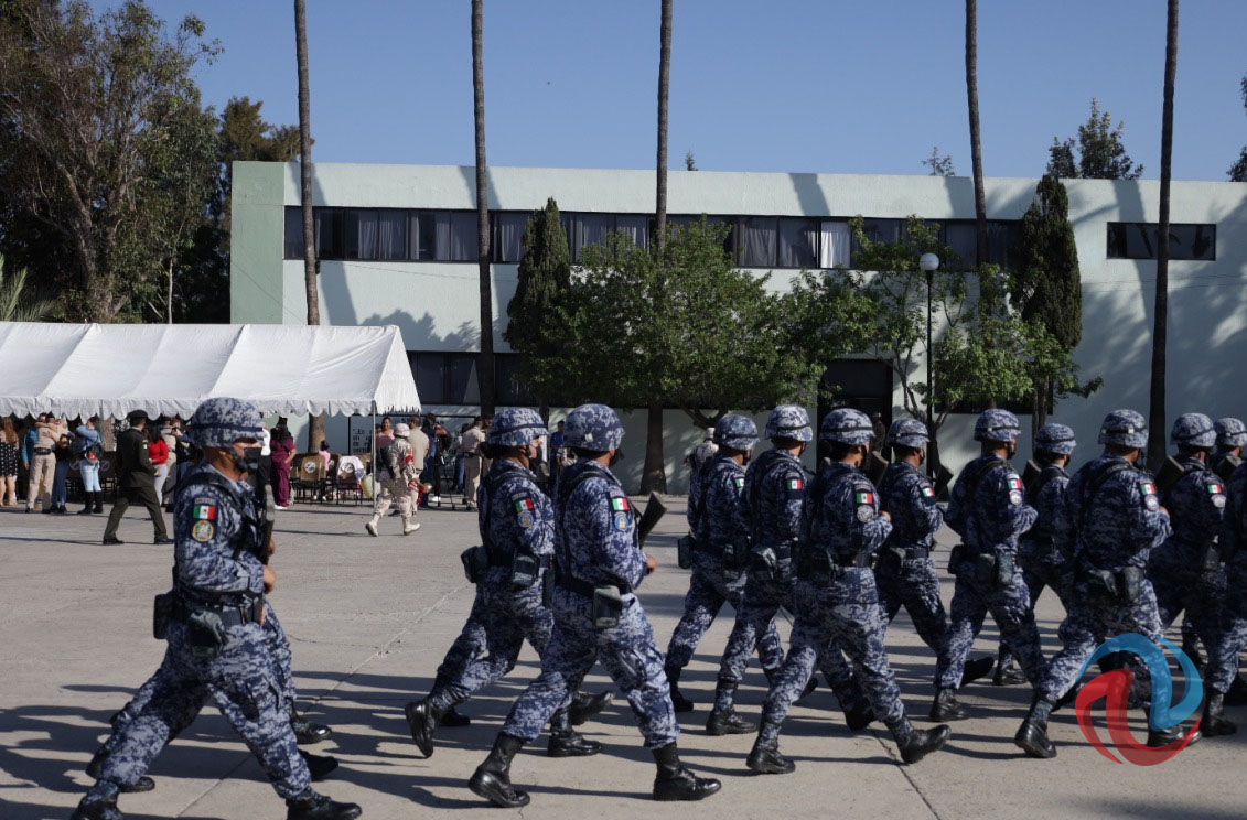 Tomaron protesta de bandera soldados del SMN
