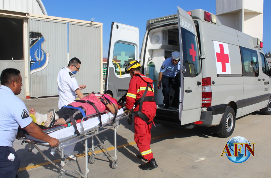 Usan helicóptero militar en rescate de senderista
