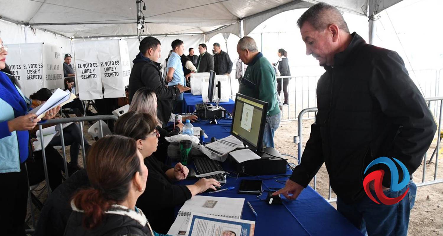 Acuden a votar los panistas en BC