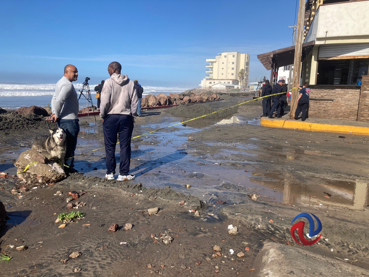 Advierten incremento en marejadas en Rosarito
