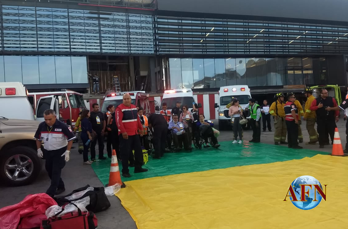 Pasajeros de avión heridos en turbulencia