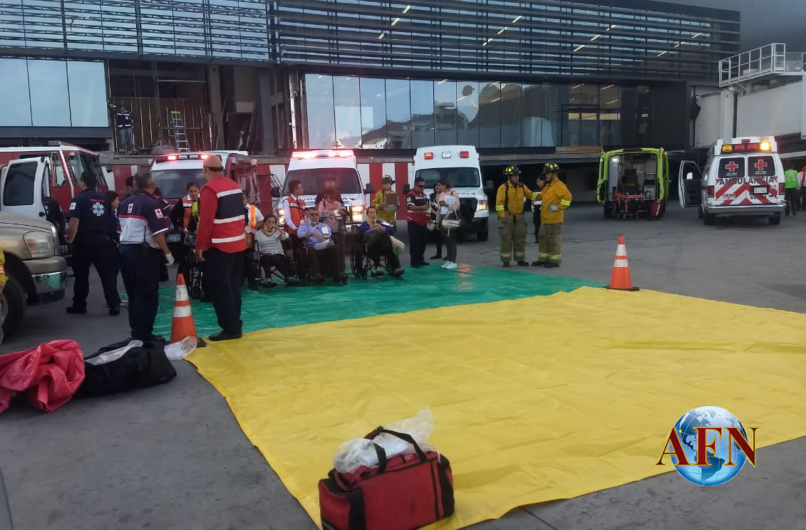 Pasajeros de avión heridos en turbulencia