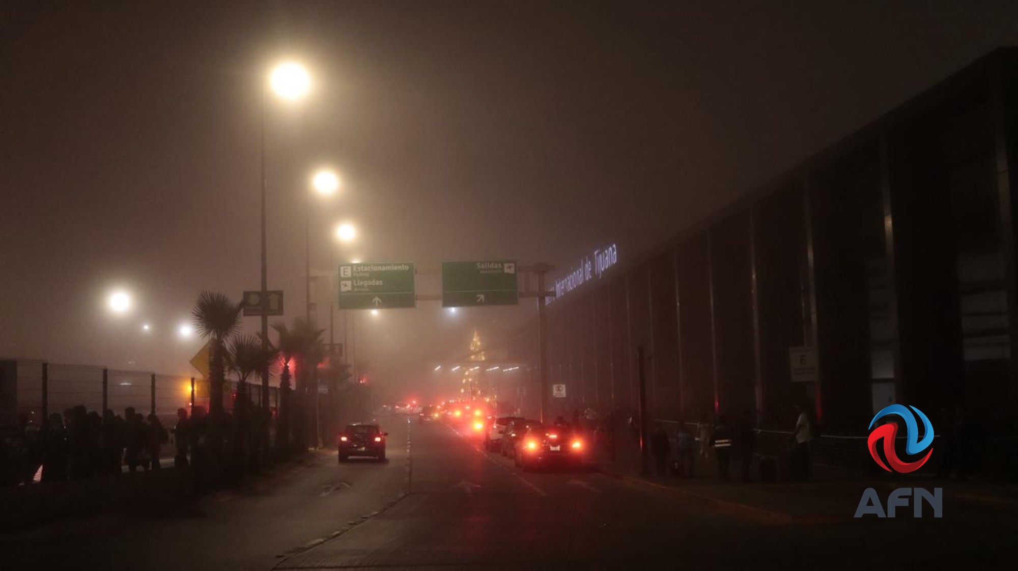Aeropuerto de Tijuana opera de forma reducida a causa de la niebla