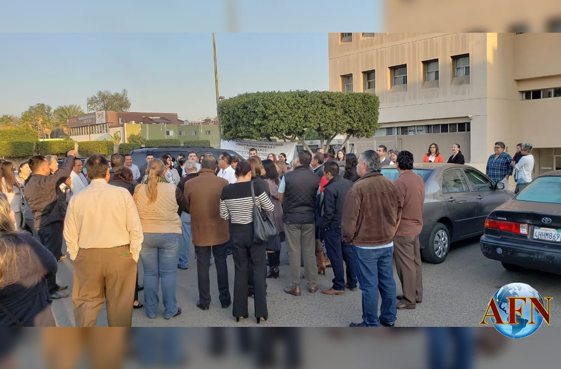 Se manifiestan por salarios en Juzgados