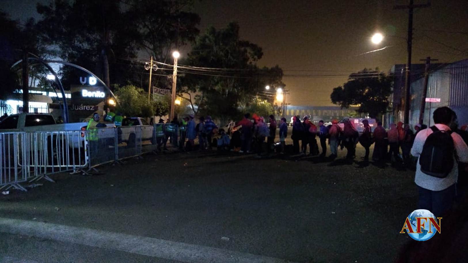 Llegan 500 migrantes más a Tijuana 