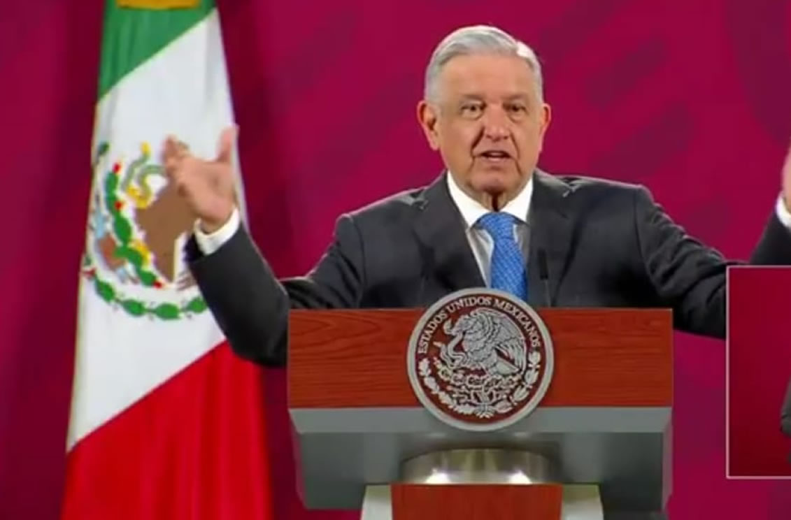 El pueblo se cansa de tanta p... tranza, reitera AMLO