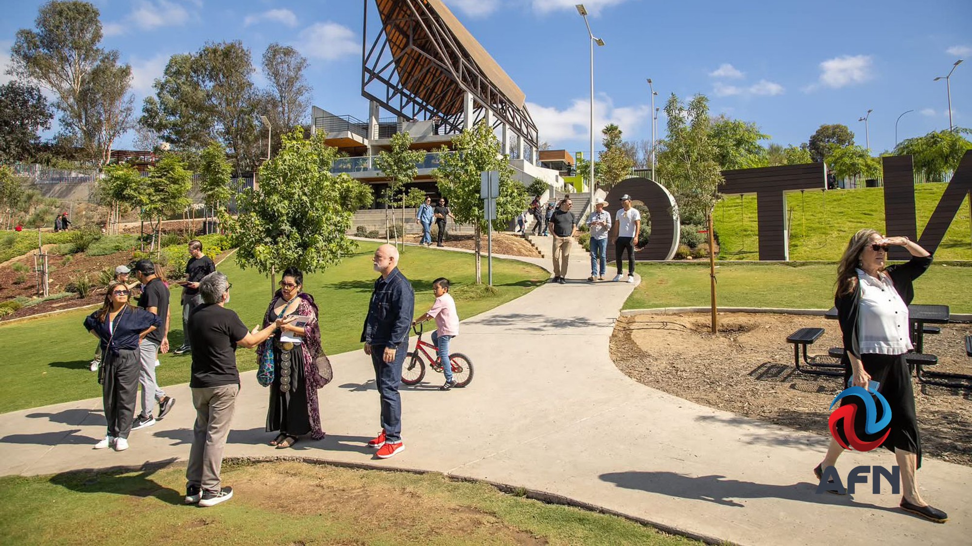 Distinguen diseño arquitectónico de Edificio AFAL y el acceso al Parque Esperanto
