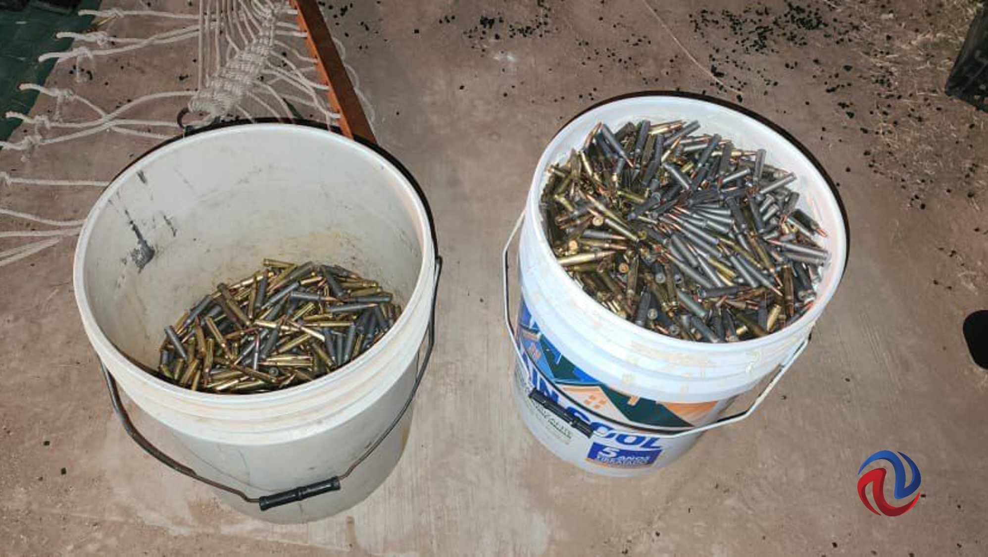 Detienen a cuatro personas con armas, drogas y chalecos blindados