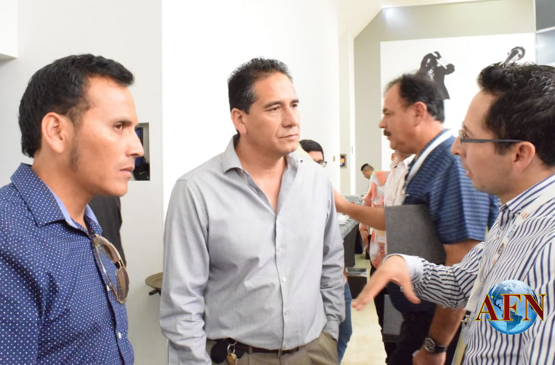 Asfalto dura poco por mala aplicación, afirman