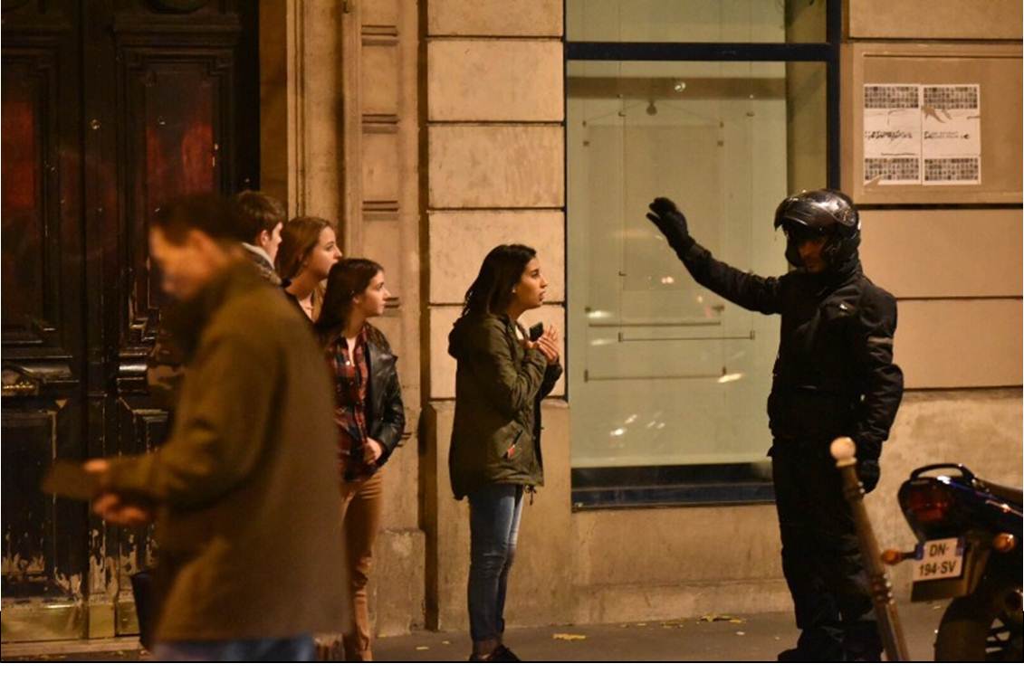 Suman 160 muertos en Francia; un mexicano herido