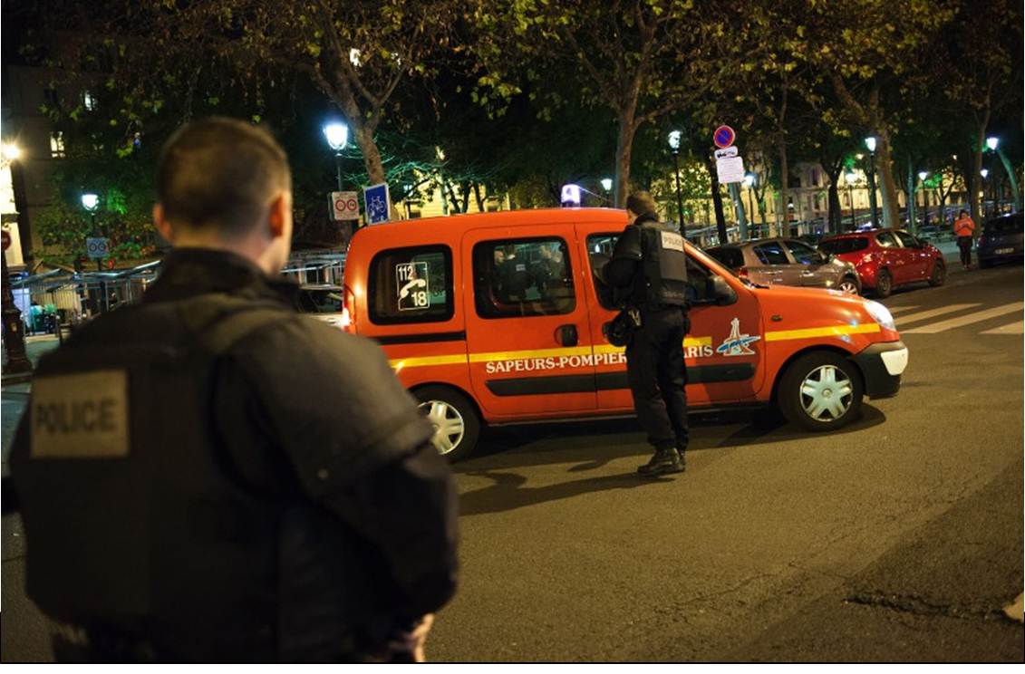 Suman 160 muertos en Francia; un mexicano herido