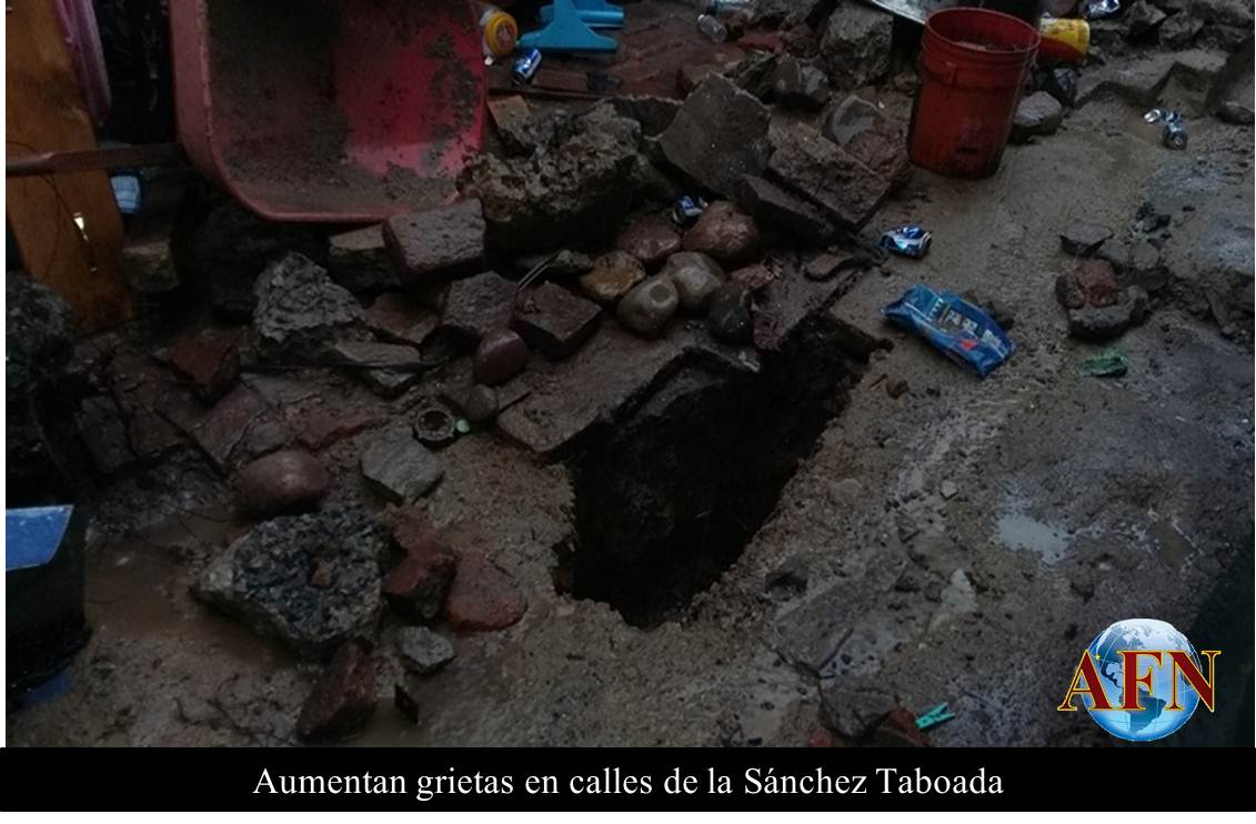 Aumentan grietas en calles de la Sánchez Taboada