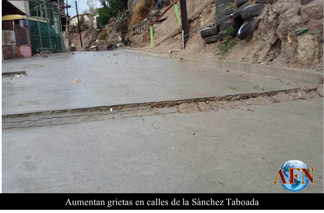 Aumentan grietas en calles de la Sánchez Taboada